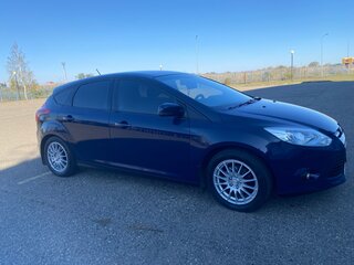 2013 Ford Focus III, синий, 920000 рублей, вид 5