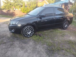 2014 Lada (ВАЗ) Granta I, чёрный, 500000 рублей, вид 3