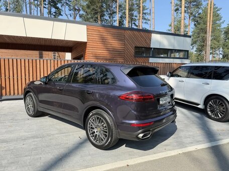 2018 Porsche Cayenne Diesel II Рестайлинг (958), фиолетовый, 5050000 рублей, вид 5