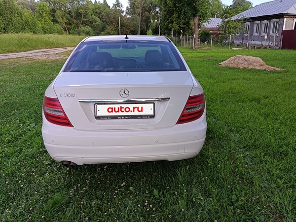 2012 Mercedes-Benz C-Класс 180 BlueEFFICIENCY III (W204) Рестайлинг, белый, 1230000 рублей - вид 3