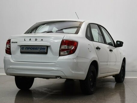 2026 Lada (ВАЗ) Granta I Рестайлинг, белый, 775000 рублей, вид 4