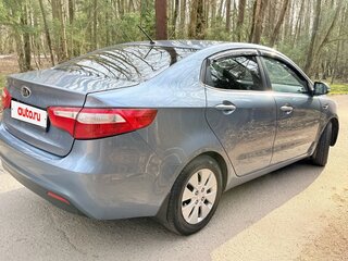 2012 Kia Rio 5-speed III, голубой, 830000 рублей, вид 4