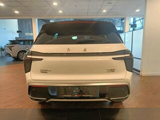 2025 Hongqi HS3, белый, 3690000 рублей, вид 5