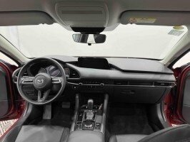 2022 Mazda 3 IV (BP), красный, 1300000 рублей - вид 7