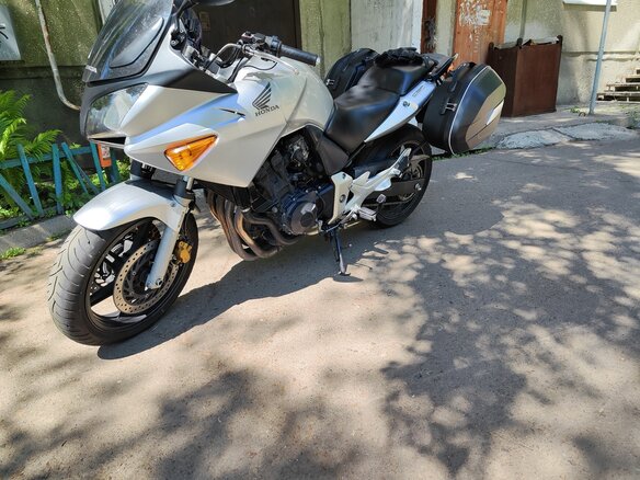 2004 Honda CBF 600, серебристый, 460000 рублей - вид 6