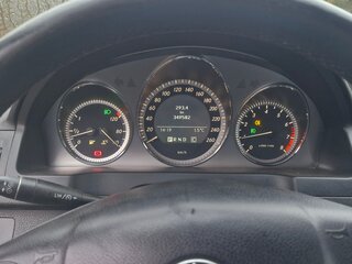 2009 Mercedes-Benz C-Класс 300 III (W204), серебристый, 1050000 рублей, вид 3