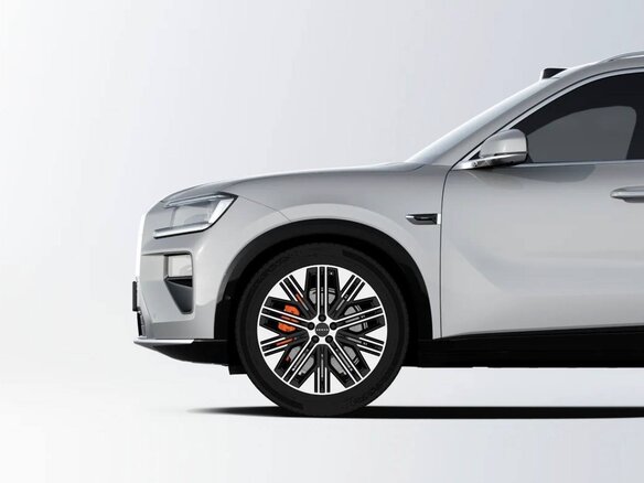 2026 Zeekr 8X 70 kWh, серебристый, 12250000 рублей - вид 1