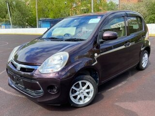 2014 Toyota Passo II (C30), красный, 850000 рублей, вид 1