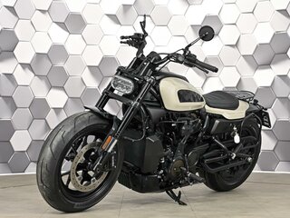 2023 Harley-Davidson Sportster S, белый, 1377000 рублей, вид 2