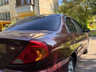2005 Kia Spectra I Рестайлинг 2, красный, 310000 рублей, вид 3