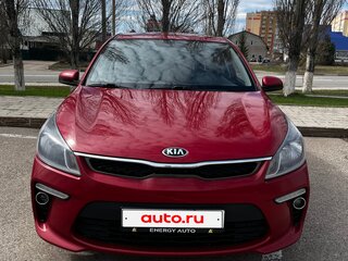 2020 Kia Rio IV, пурпурный, 1490000 рублей, вид 1