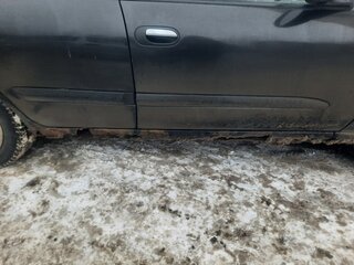 2004 Nissan Almera II (N16) Рестайлинг, чёрный, 350000 рублей, вид 5