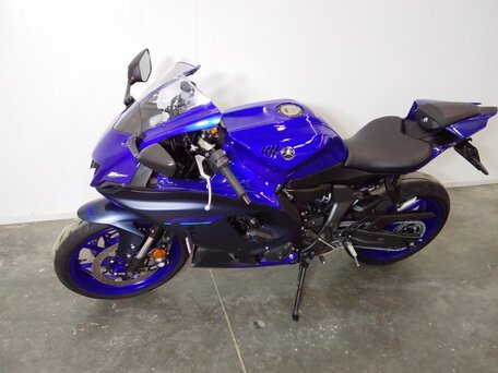 2022 Yamaha YZF-R7, синий, 829000 рублей, вид 2