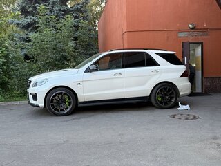 2013 Mercedes-Benz M-Класс AMG 63 AMG III (W166), белый, 3300000 рублей, вид 4