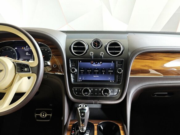 2018 Bentley Bentayga I, серый, 8119000 рублей - вид 14