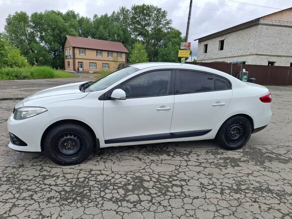 2014 Renault Fluence I Рестайлинг, белый - вид 3
