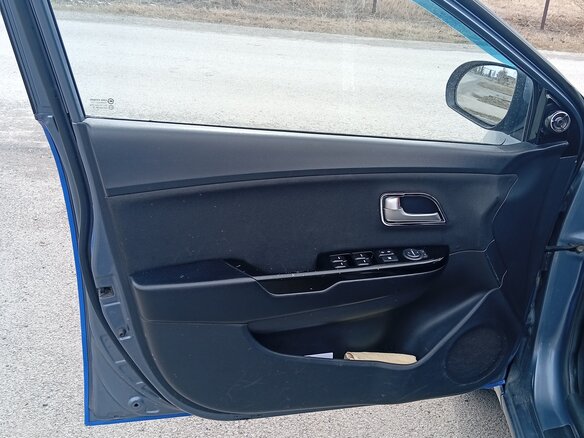 2012 Kia Rio 5-speed III, голубой, 550000 рублей - вид 5