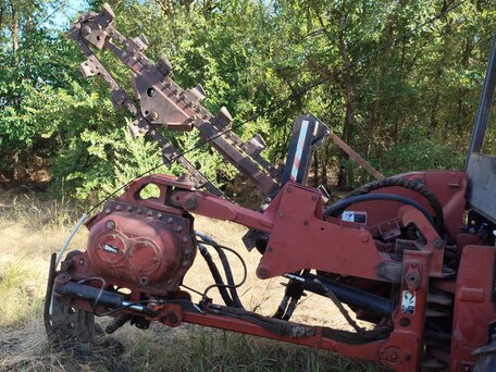 2004 DitchWitch Траншеекопатель, красный, 4850000 рублей, вид 2