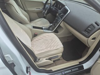2013 Volvo XC60 I, белый, 1400000 рублей, вид 5