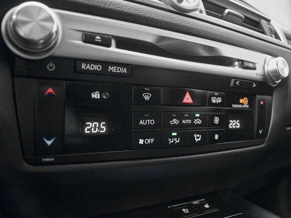 2014 Lexus GS 350 IV, белый, 2450000 рублей - вид 17