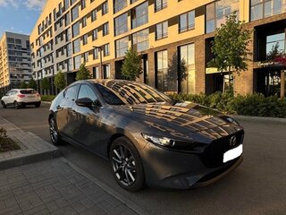 2021 Mazda 3 IV (BP), серый, 1580000 рублей, вид 1