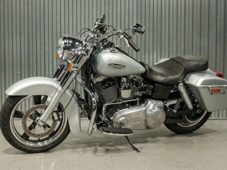 2012 Harley-Davidson Dyna Switchback, серебристый, 800000 рублей, вид 3