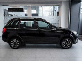 2025 Lada (ВАЗ) Granta Cross I Рестайлинг, чёрный, 1371000 рублей, вид 4