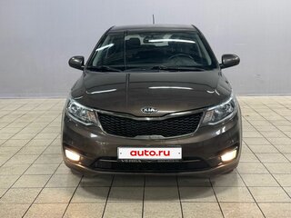 2017 Kia Rio III Рестайлинг, коричневый, 890000 рублей, вид 2