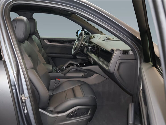 2025 Porsche Cayenne Coupé III Рестайлинг, серый - вид 30