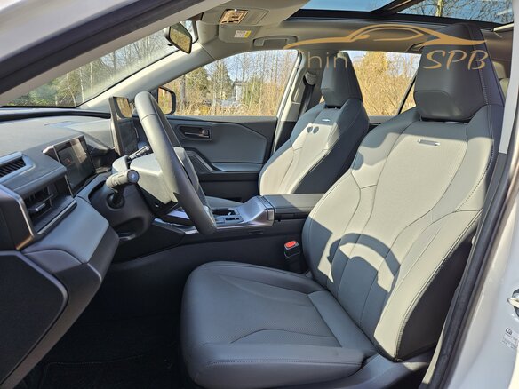 2026 Toyota RAV4 VI (XA60), белый, 4450000 рублей - вид 15