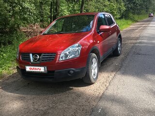 2008 Nissan Qashqai I, красный, 550000 рублей, вид 2