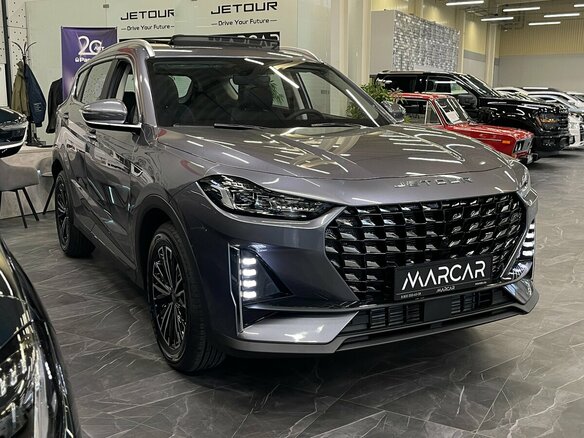 2026 Jetour X70+ I Рестайлинг, серый, 3099900 рублей