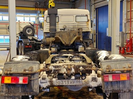 2012 КамАЗ 44108, белый, 908900 рублей, вид 4