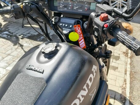 1988 Honda VF 750, чёрный, 250000 рублей, вид 5