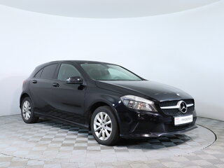 2016 Mercedes-Benz A-Класс 180 III (W176) Рестайлинг, чёрный, 1586700 рублей, вид 3