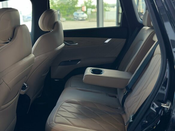 2025 Changan CS75 Plus IV, чёрный, 4339900 рублей - вид 19