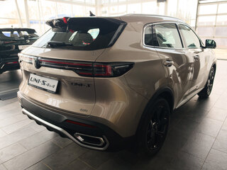 2026 Changan UNI-S I Рестайлинг, золотистый, 3249900 рублей, вид 4