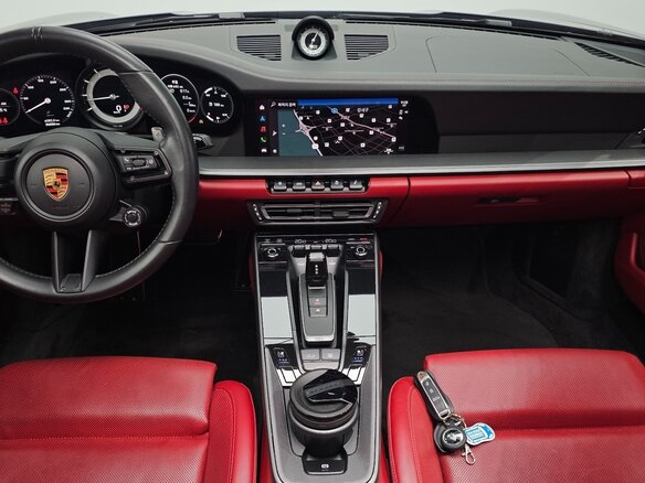2022 Porsche 911 Carrera 4S VIII (992), чёрный - вид 8