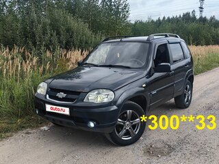 2010 Chevrolet Niva I Рестайлинг, чёрный, 275000 рублей, вид 1