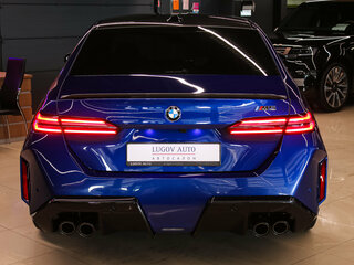 2024 BMW M5 VII (G90), синий, 18799000 рублей, вид 4