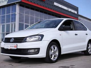 2017 Volkswagen Polo V Рестайлинг, белый, 1092000 рублей, вид 1