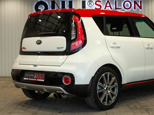 2016 Kia Soul II Рестайлинг, белый, 1560000 рублей - вид 14