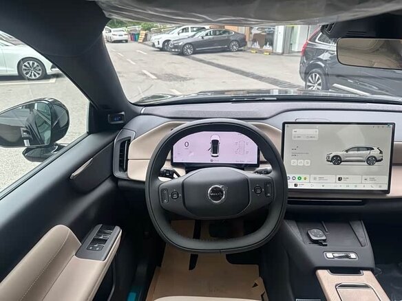 2026 Volvo XC70 III, чёрный, 6700000 рублей - вид 14