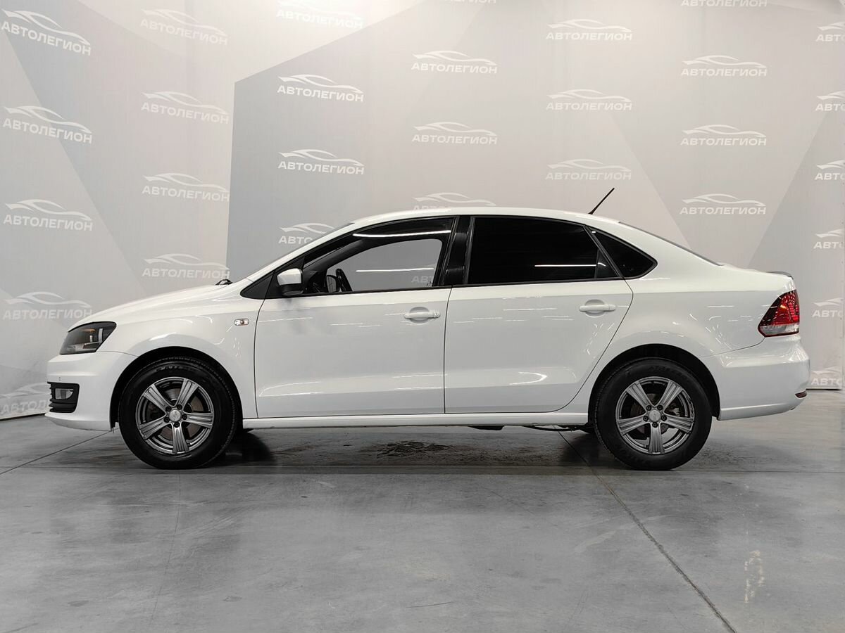 Открыть фотографии: Volkswagen Polo V Рестайлинг