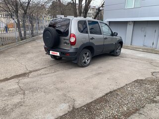 2012 Chevrolet Niva I Рестайлинг, серый, 500000 рублей, вид 3