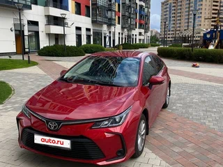 2020 Toyota Corolla XII (E210), красный, 2000000 рублей, вид 1