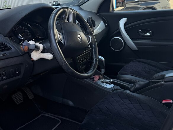 2010 Renault Fluence I, бежевый, 485000 рублей - вид 13