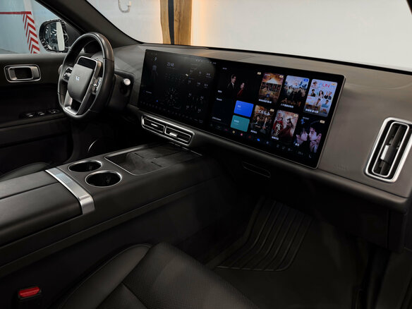 2023 Li Auto (Lixiang) L7 I, серый - вид 17