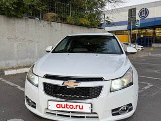 2012 Chevrolet Cruze I, белый, 660000 рублей, вид 2