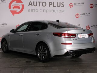 2020 Kia Optima IV Рестайлинг, серебристый, 1890000 рублей, вид 2